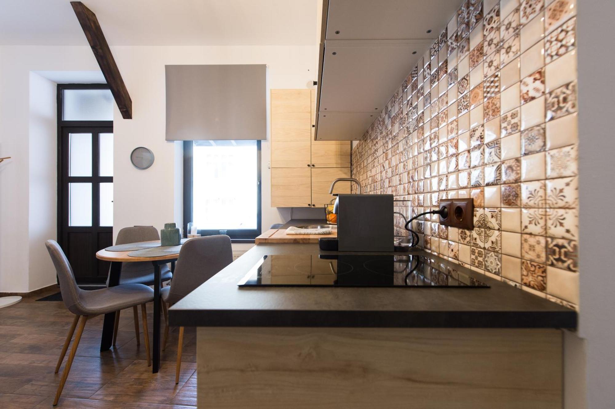 Lovely Brasov Flat With Patio And Mountain Views Exteriér fotografie